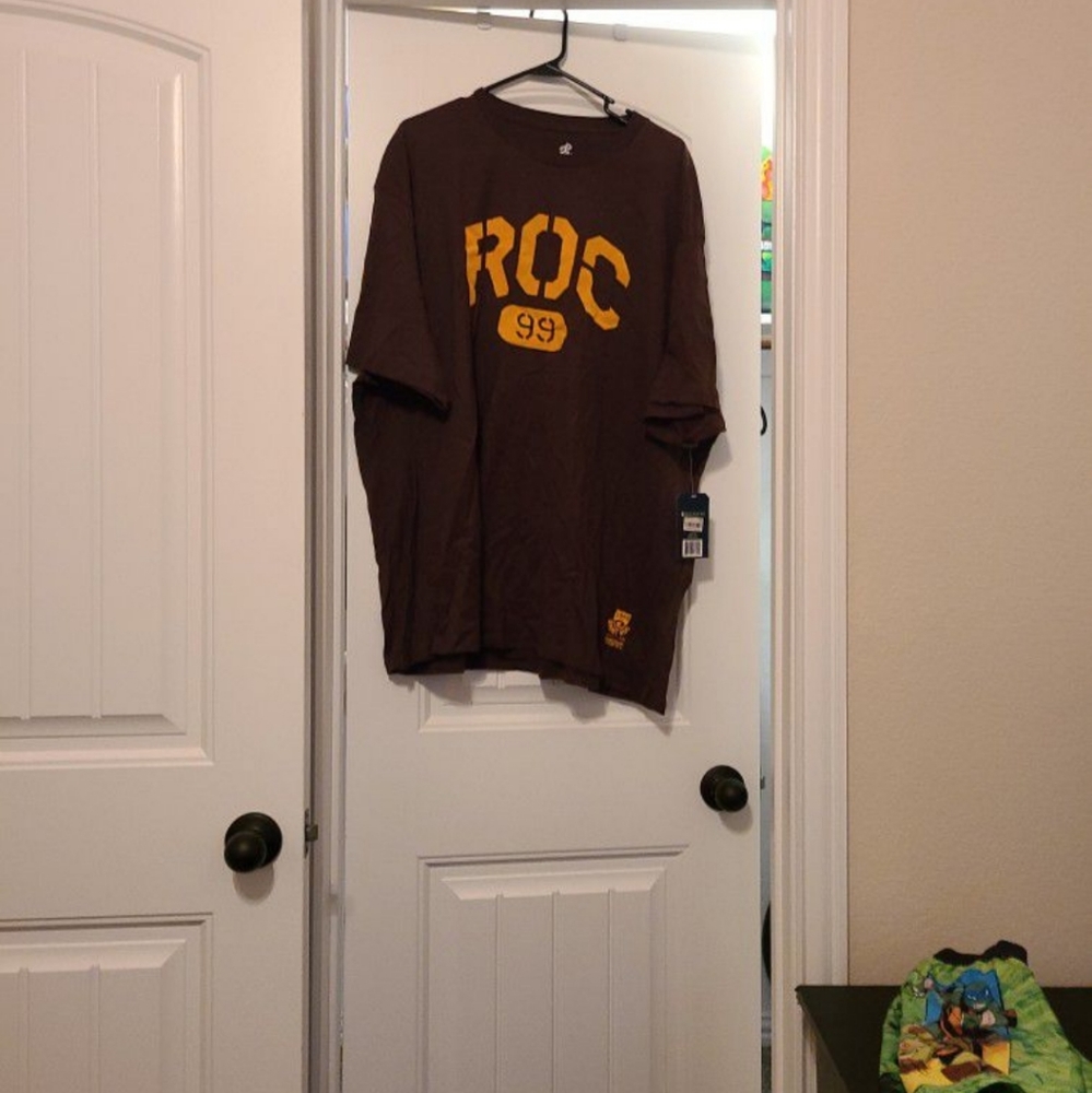 Rocawear Shirt